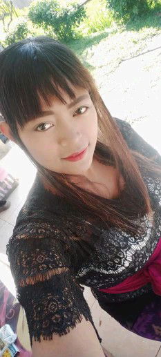 Luh Tia (Setiawati) profile icon