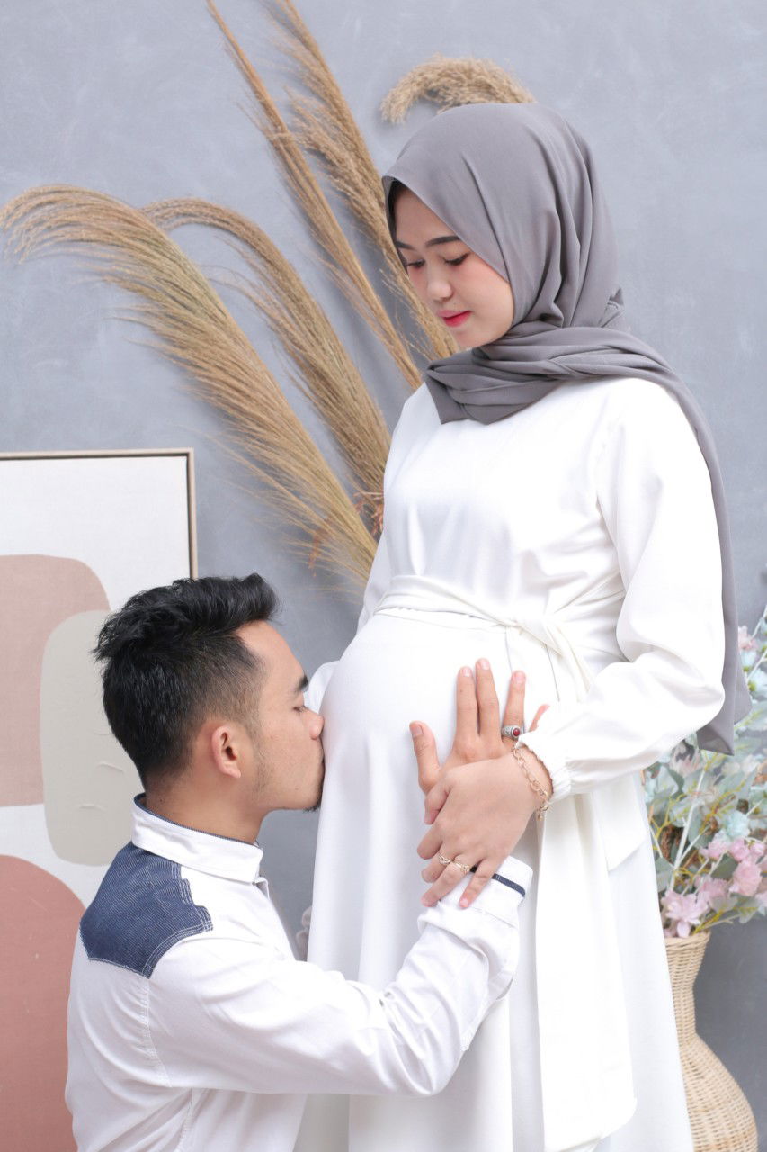 Ega Silvia profile icon