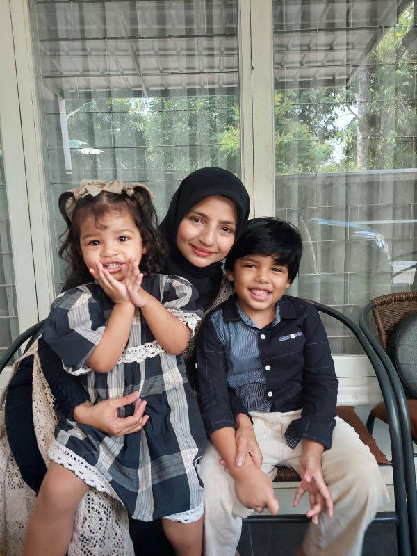 fatimah zahra profile icon