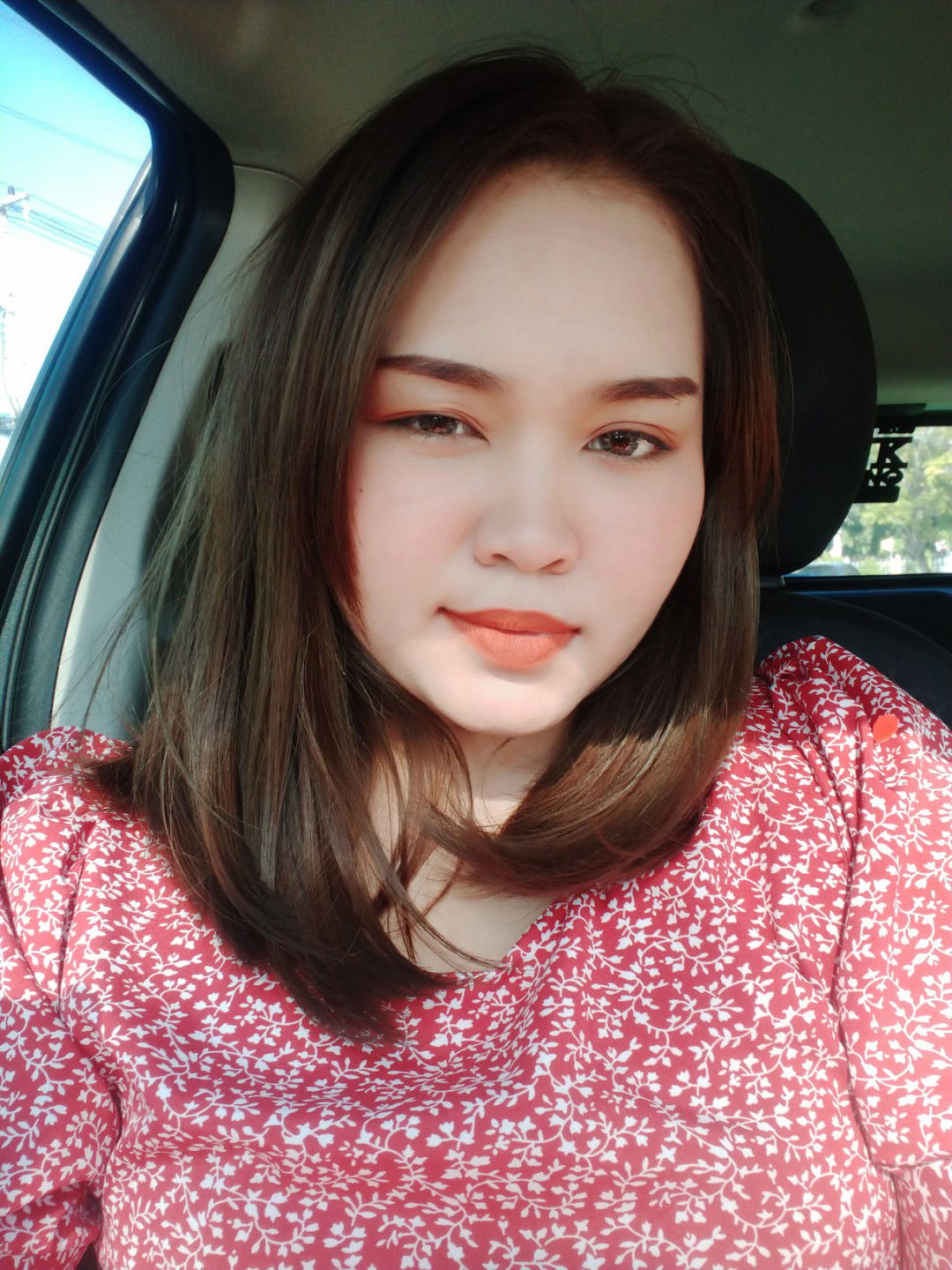 Nichapha Kongchalerm profile icon