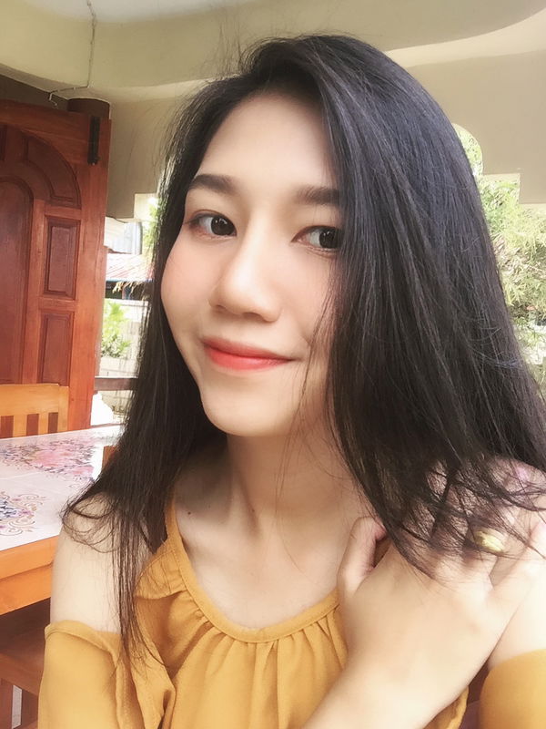 Bee Chayaporn profile icon