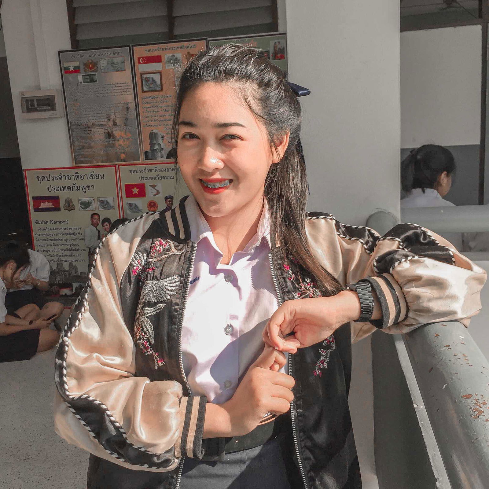 ษมาวีร์ เต็มแสง profile icon