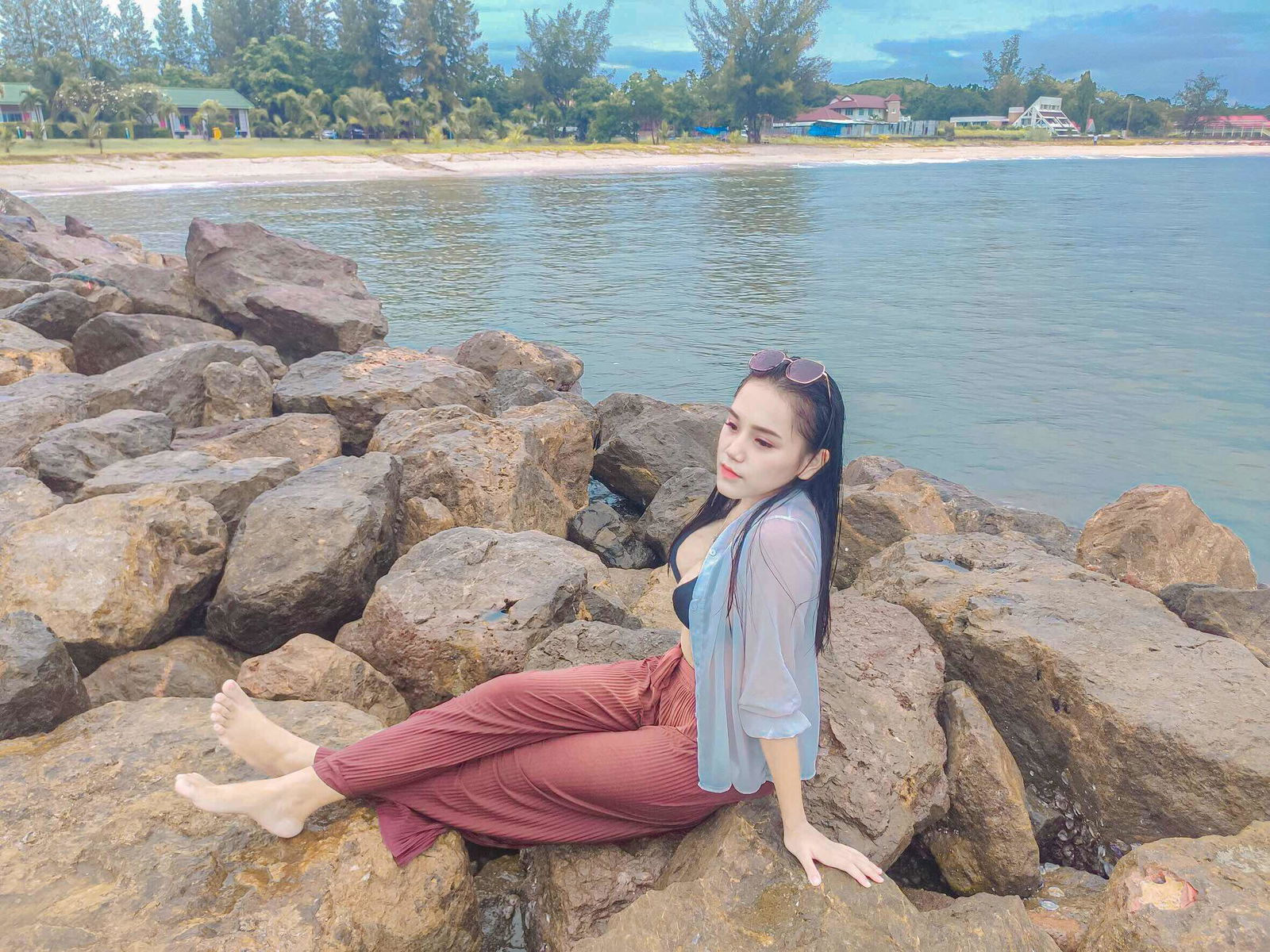 มายเนมอิส ลูกไม้. profile icon