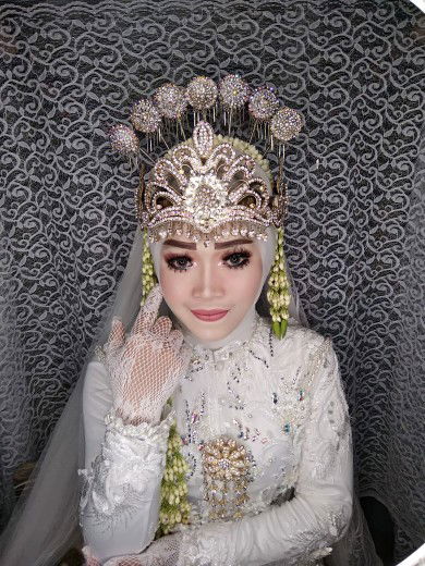 anandazulhijah profile icon