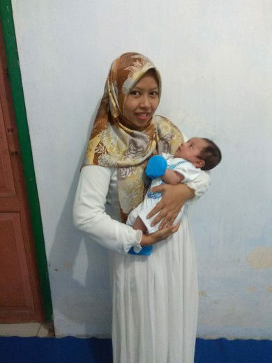 Elly Ernawati profile icon