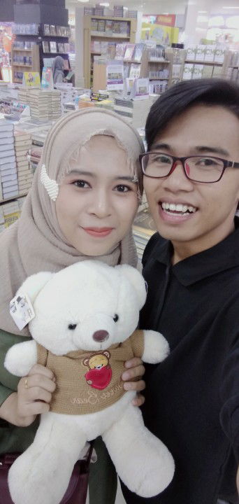 Novia rahman profile icon