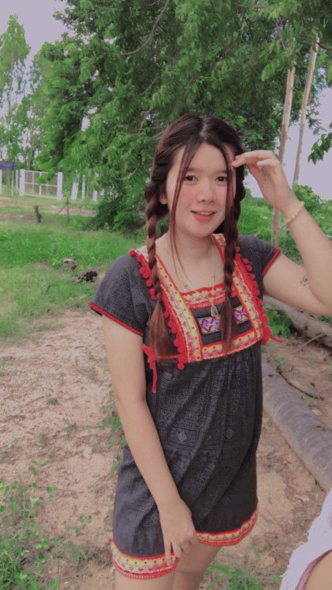 M'milk Chanya profile icon