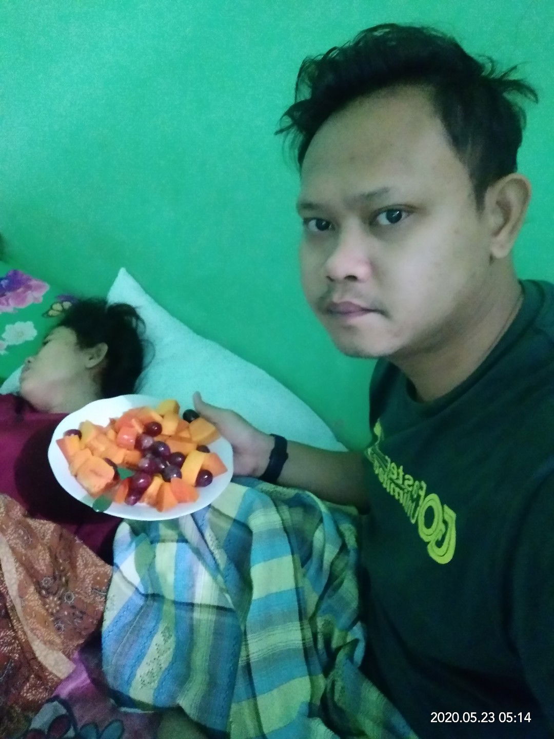 istri sulit makan