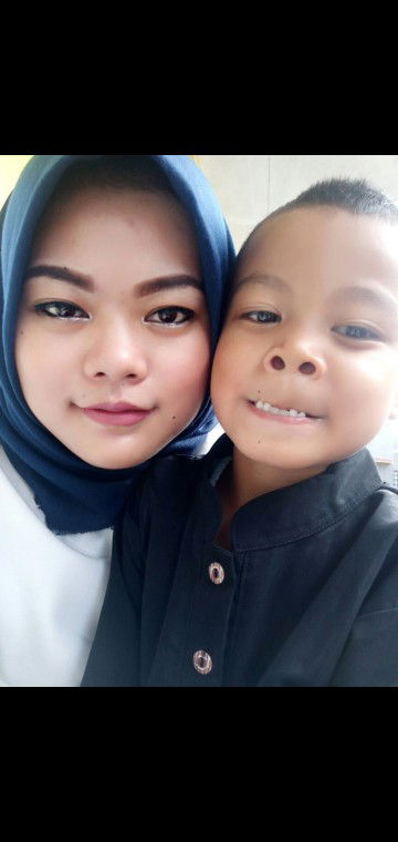 Elis Yuliani profile icon