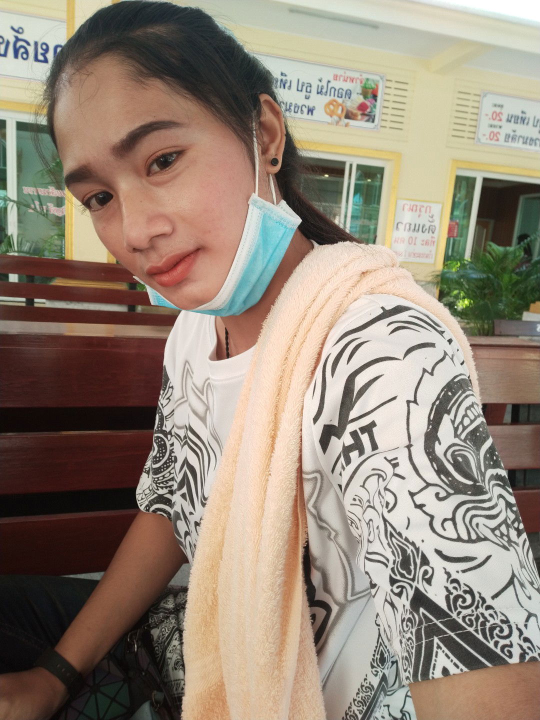 wanphen charoensuk profile icon