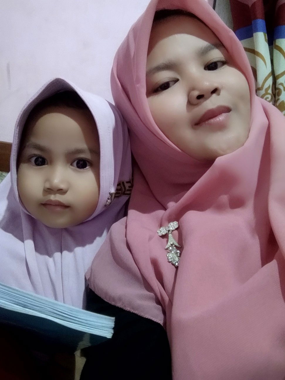 Ummy Khasan Al-Khasaniy profile icon