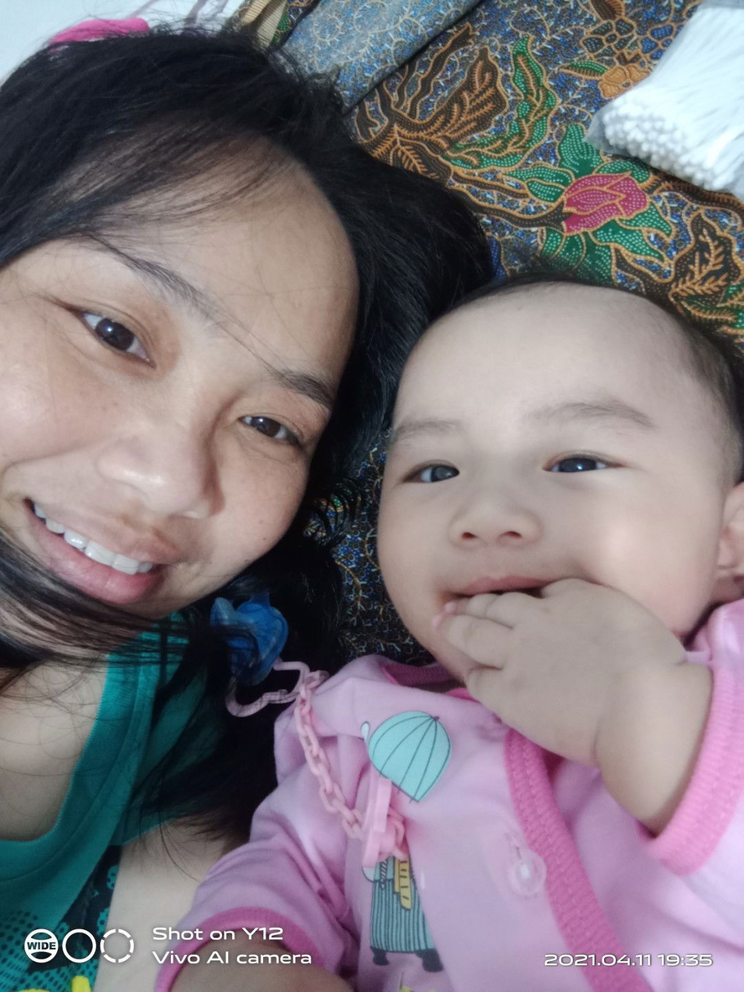 Julia@ Alisa Zahara Rumangoh profile icon