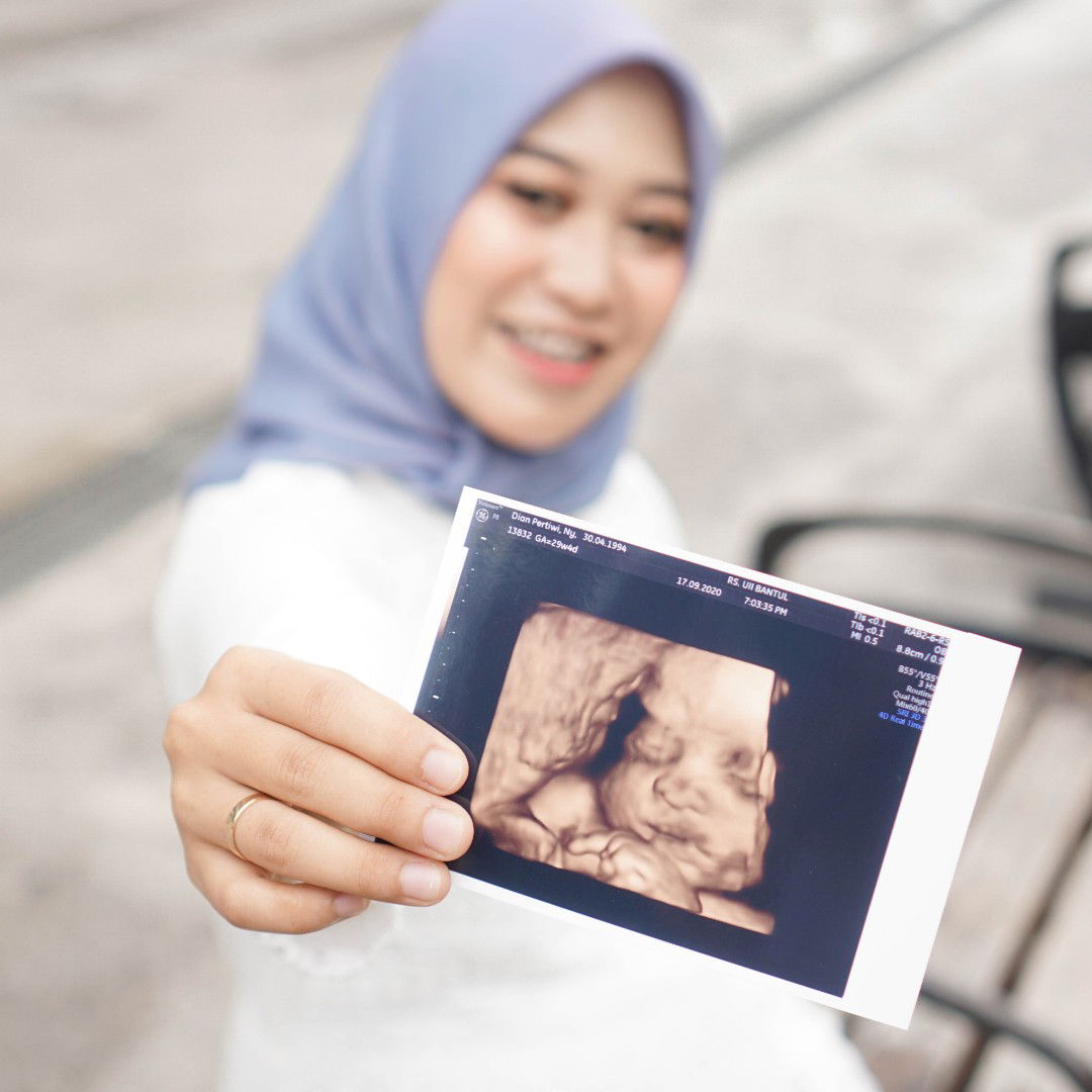 Dian Pertiwi profile icon