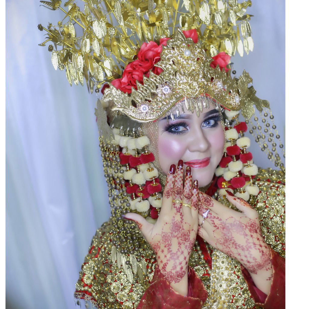 Oktariani profile icon