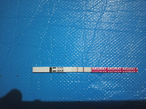 Saya HPHT tanggal 20 bulan mei Bun,dan saya sudah telat 5 hari ini tapi waktu bulan april kemarin haid saya cuman 2 hari padahalan haid biasanya sampai 5 harian dan saya tes tadi pagi positif kira2 saya hamil berapa minggu yah???
