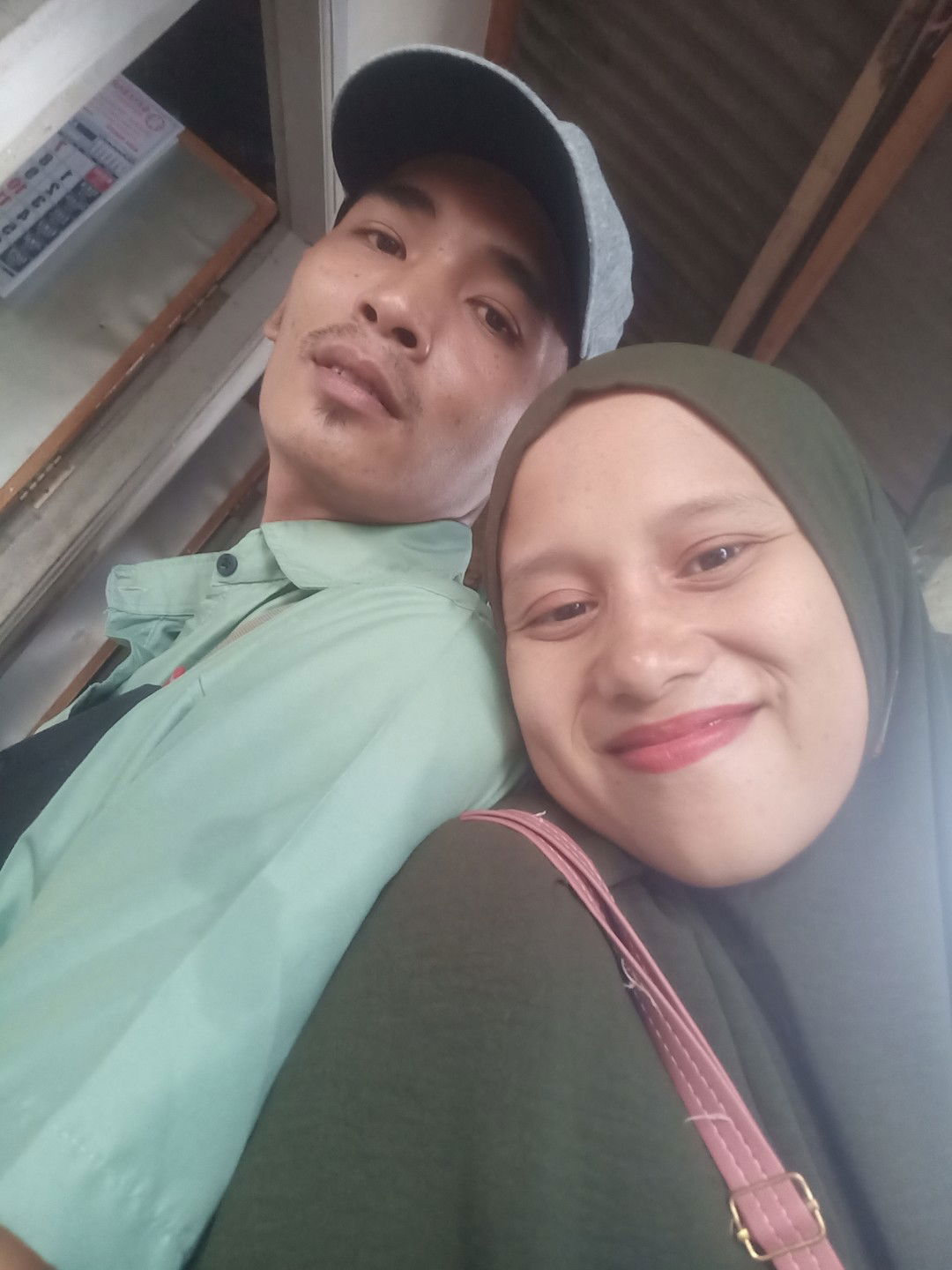 azizah fitria profile icon