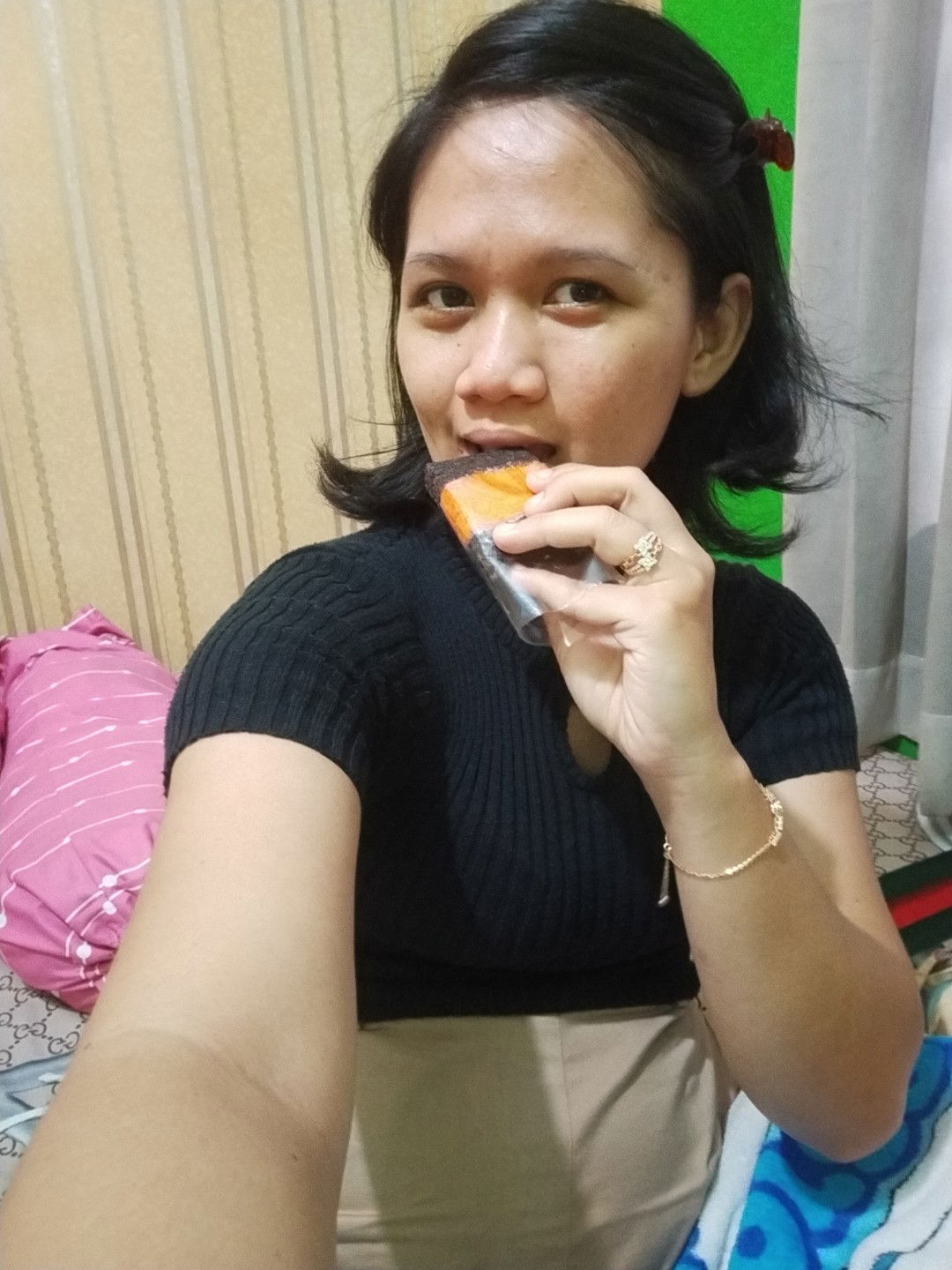 Dinar Tambunan profile icon