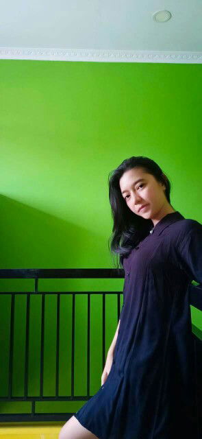 Nina DhamiSyah profile icon