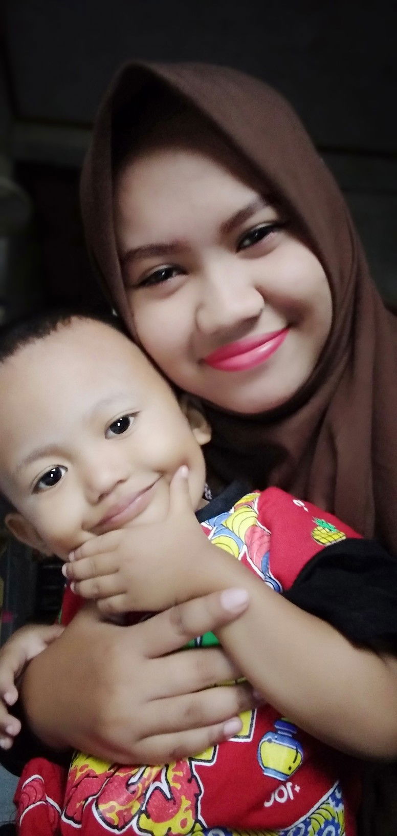 Lie Lie profile icon