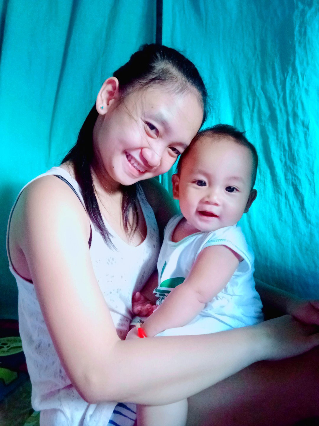 Reylena Comayas profile icon
