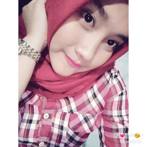 Siti Mutiaroh profile icon