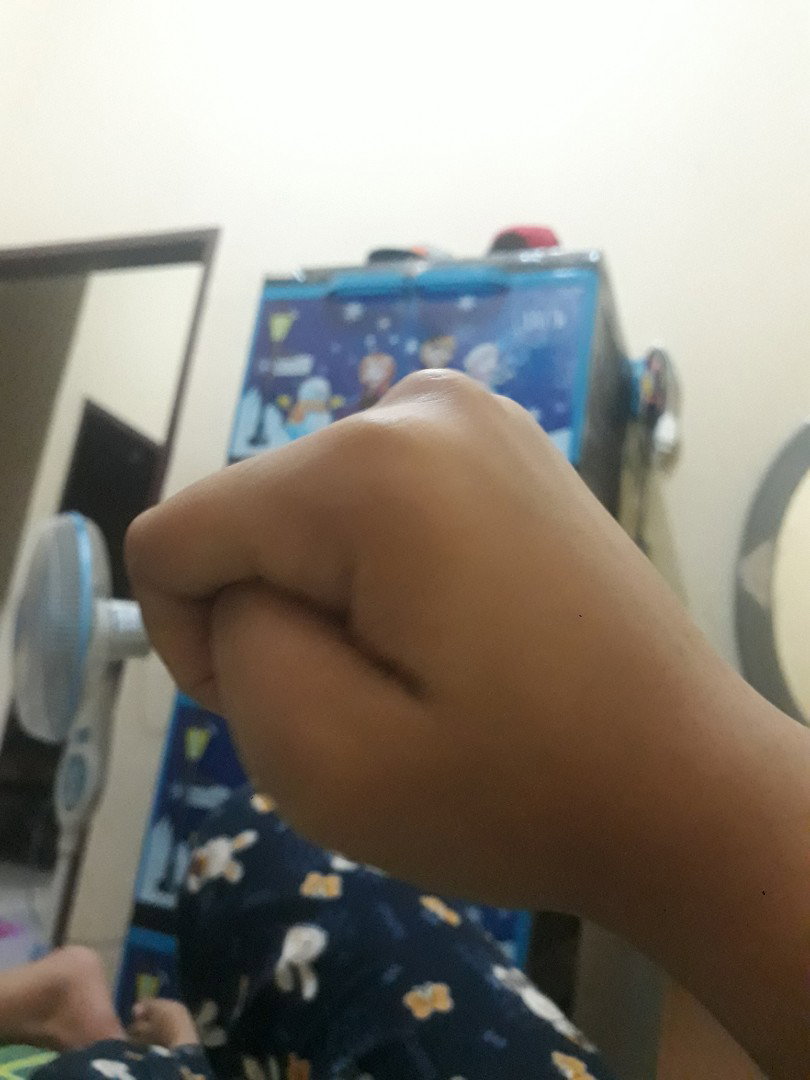 tangan bayi