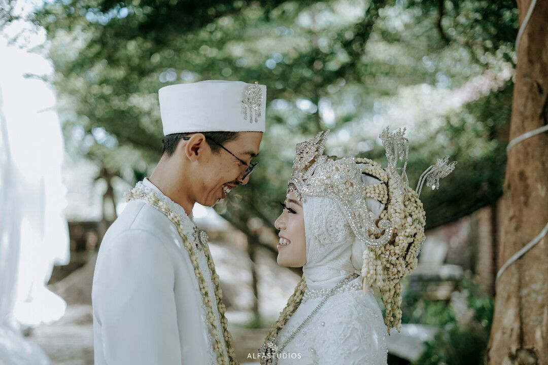 Erna Marlina profile icon