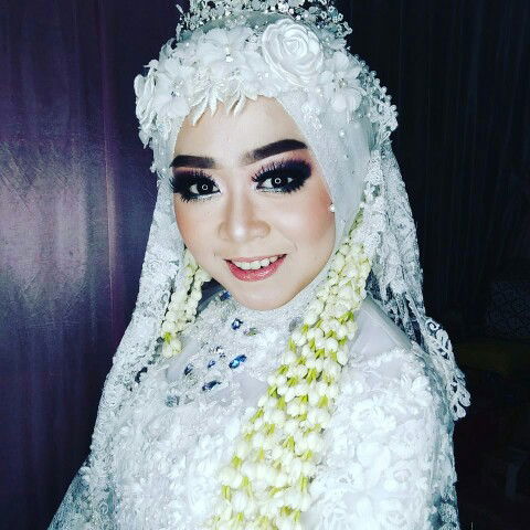 Syamsiah Azhari profile icon