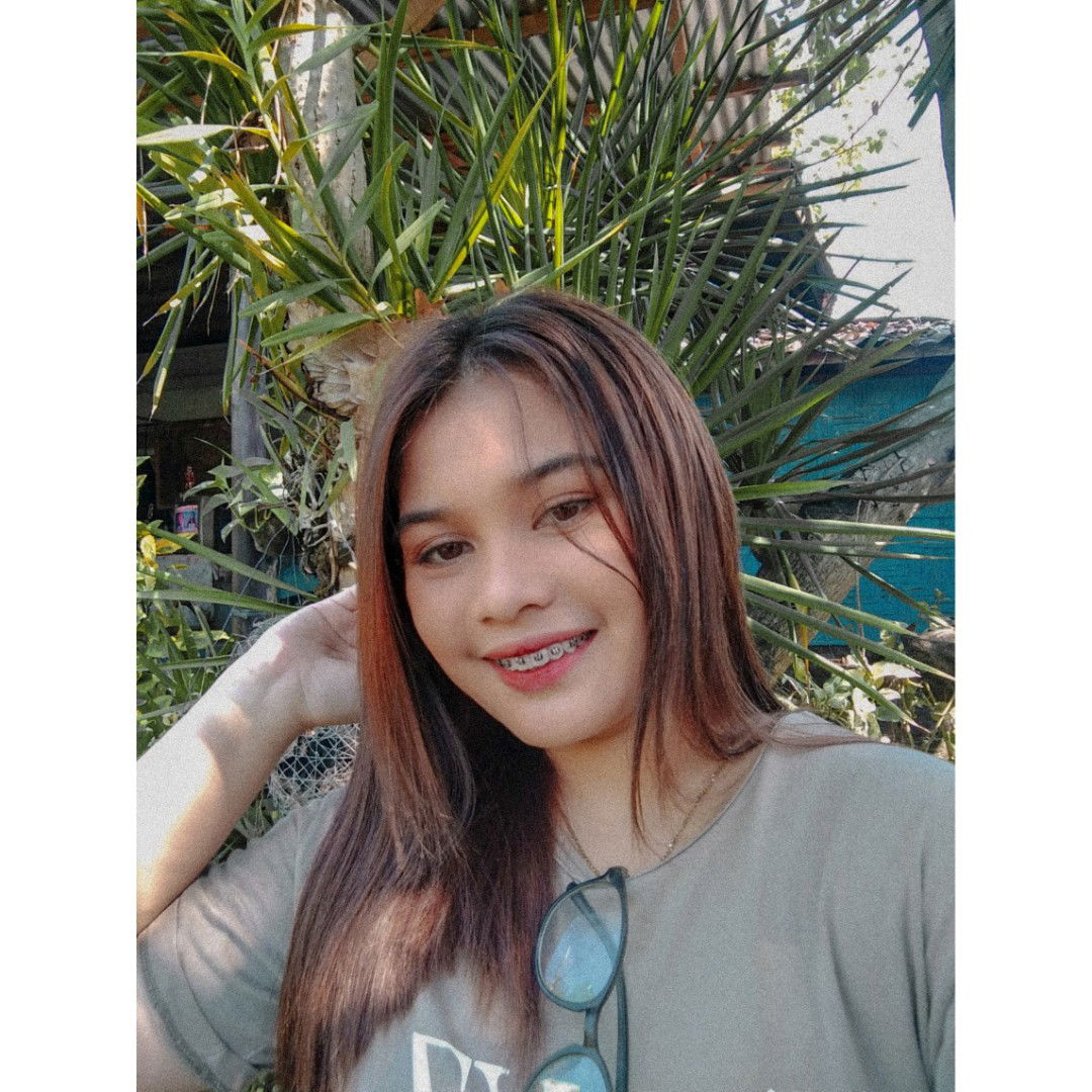 Queen Caballes profile icon