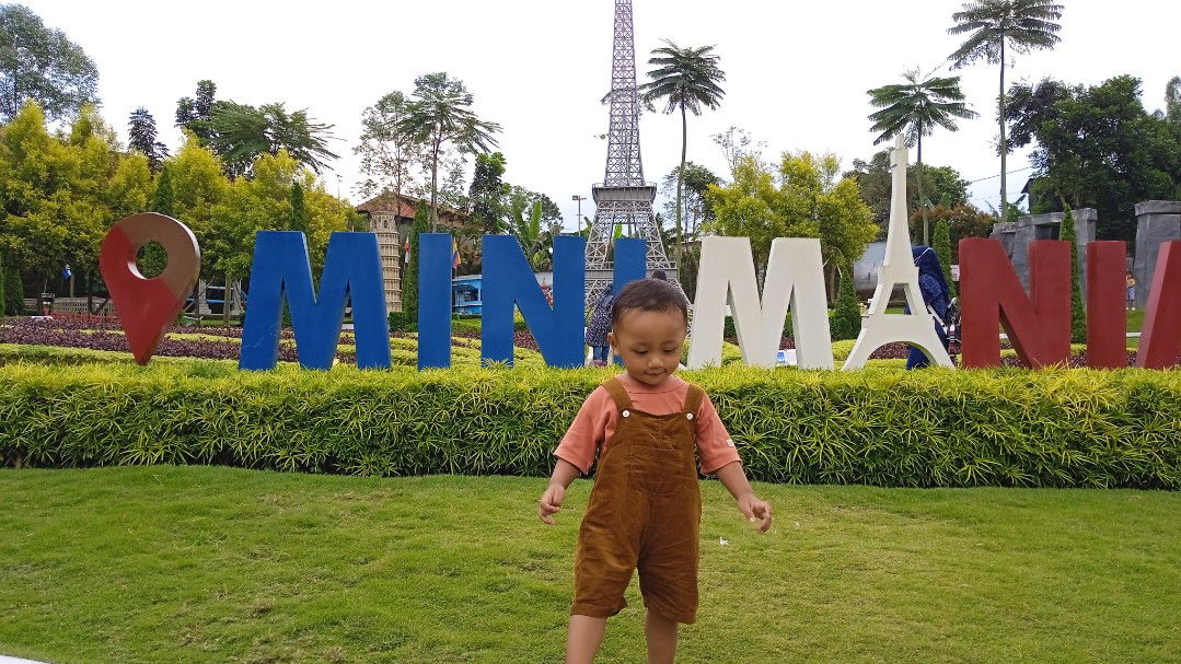 Lida Suryaningsih profile icon