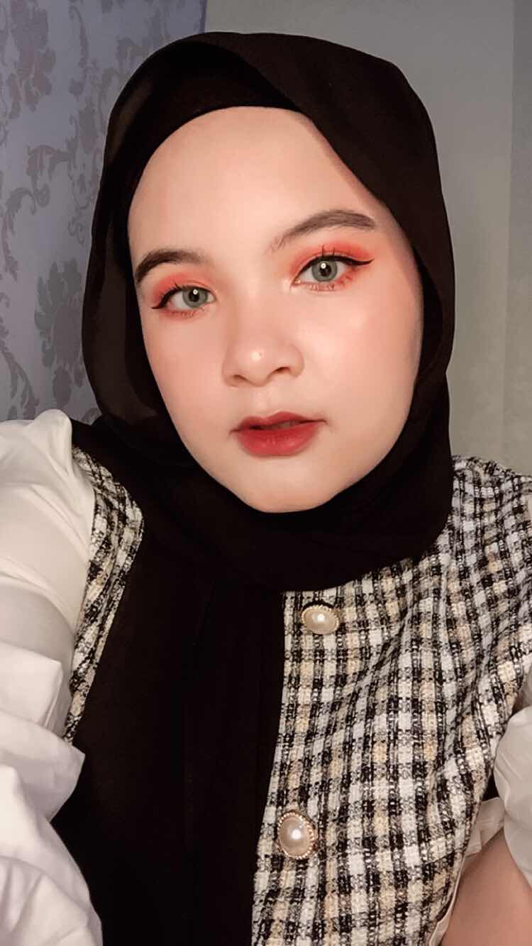 syalwa sutary profile icon