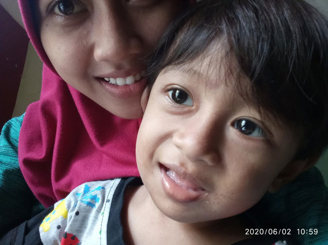 diyah ayu profile icon