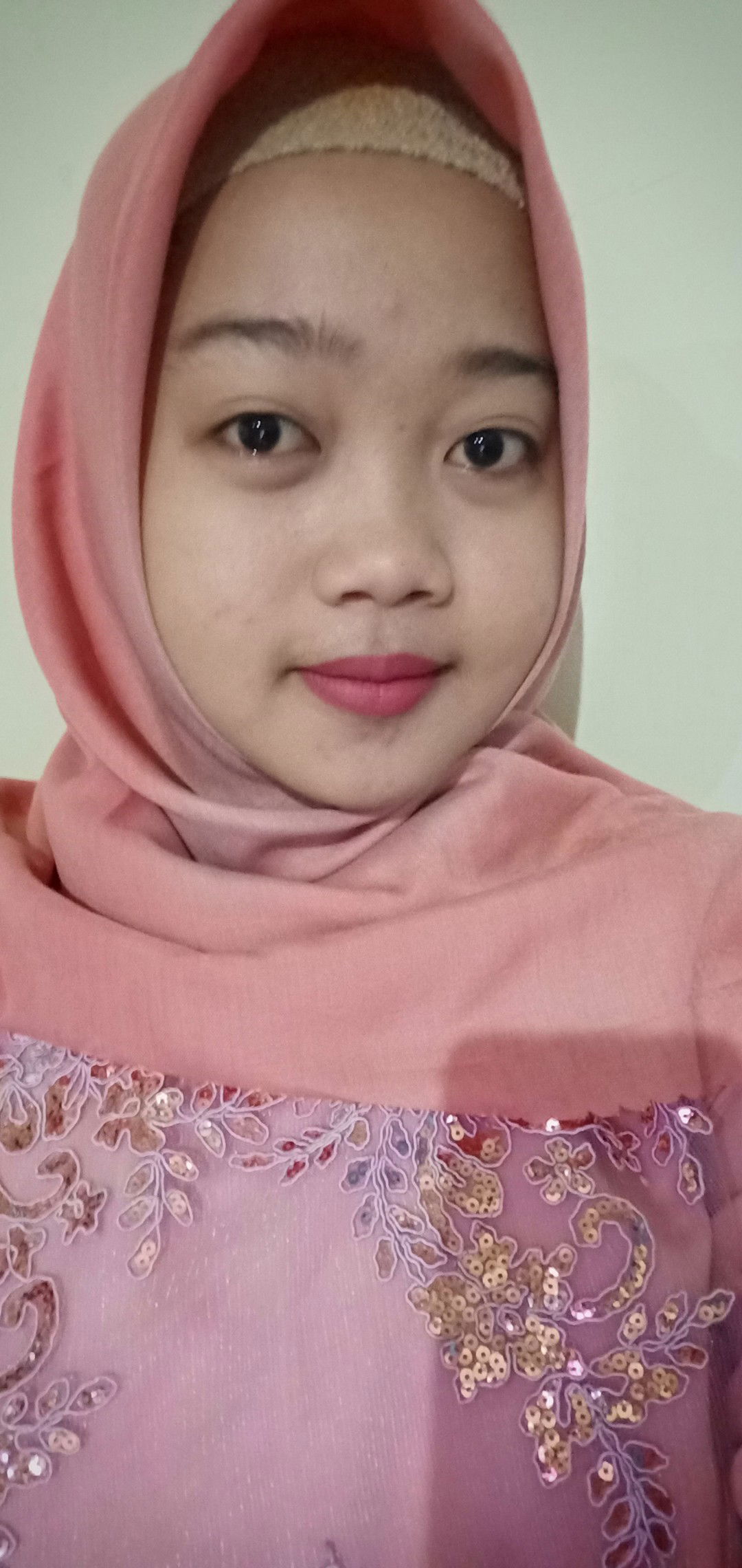 Putri Astia profile icon