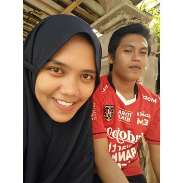 Dwi Riza Umami profile icon