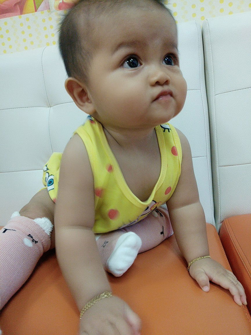 น้องเอวา