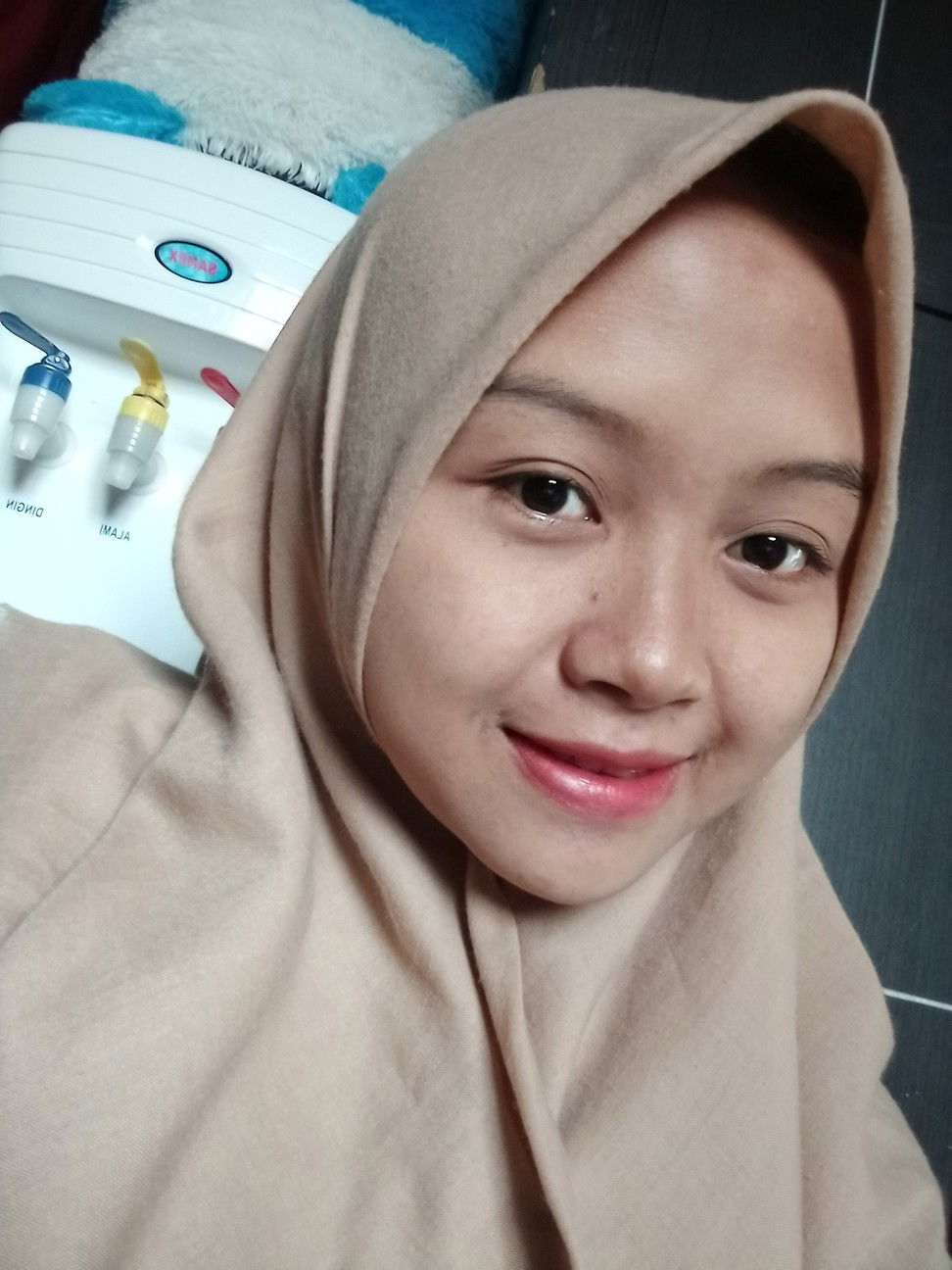 Fitriani Enimas profile icon