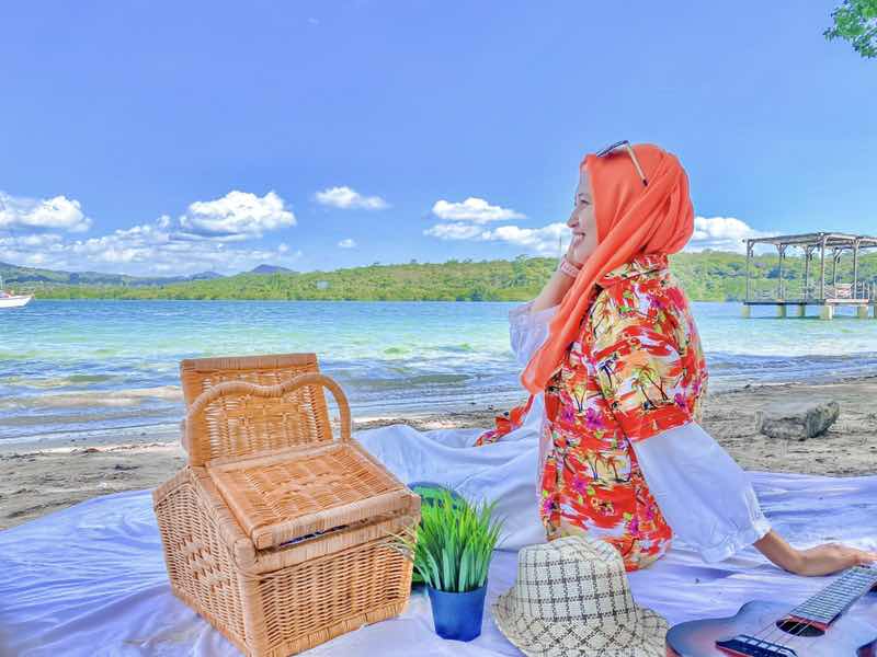 Efi Triana Marhendri Putri profile icon