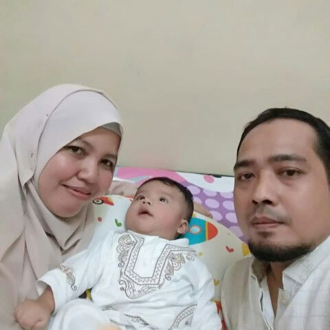 Wahyu Rina Wati profile icon