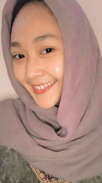 lindasari Suci R profile icon