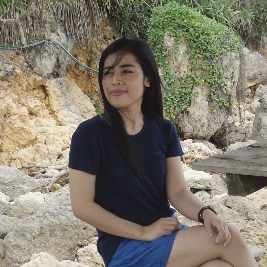 Yeti Maghfiroh profile icon