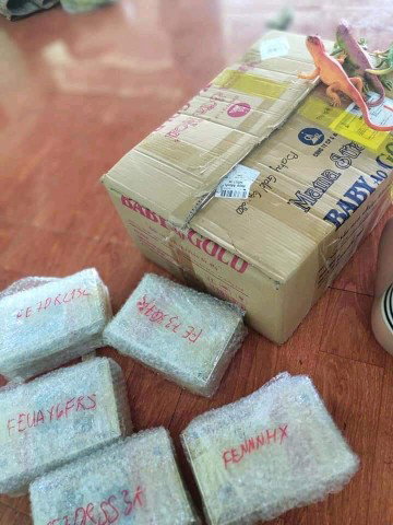 kb zalo e nha 01648952143 hộp 250k