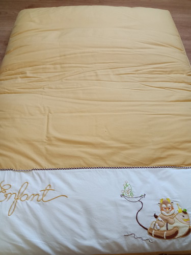 เบาะนอน Enfant