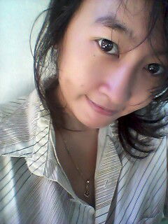 ayu budiati profile icon