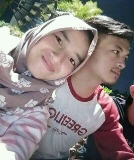 Reni Kristiani profile icon