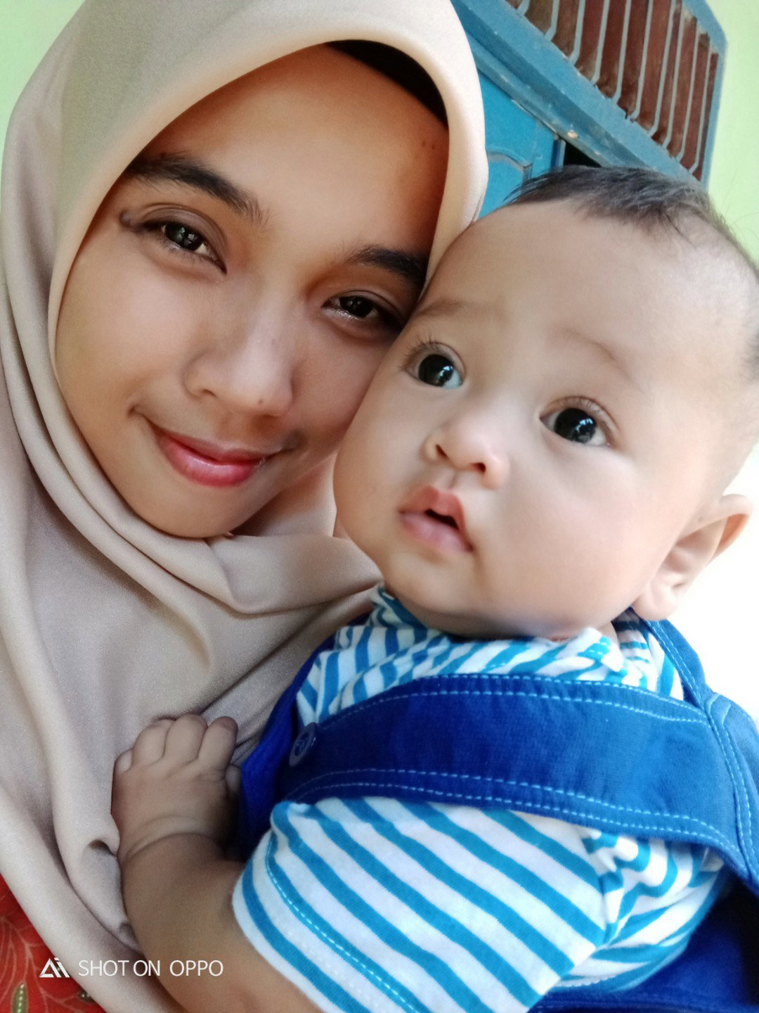 isti fatmawati profile icon