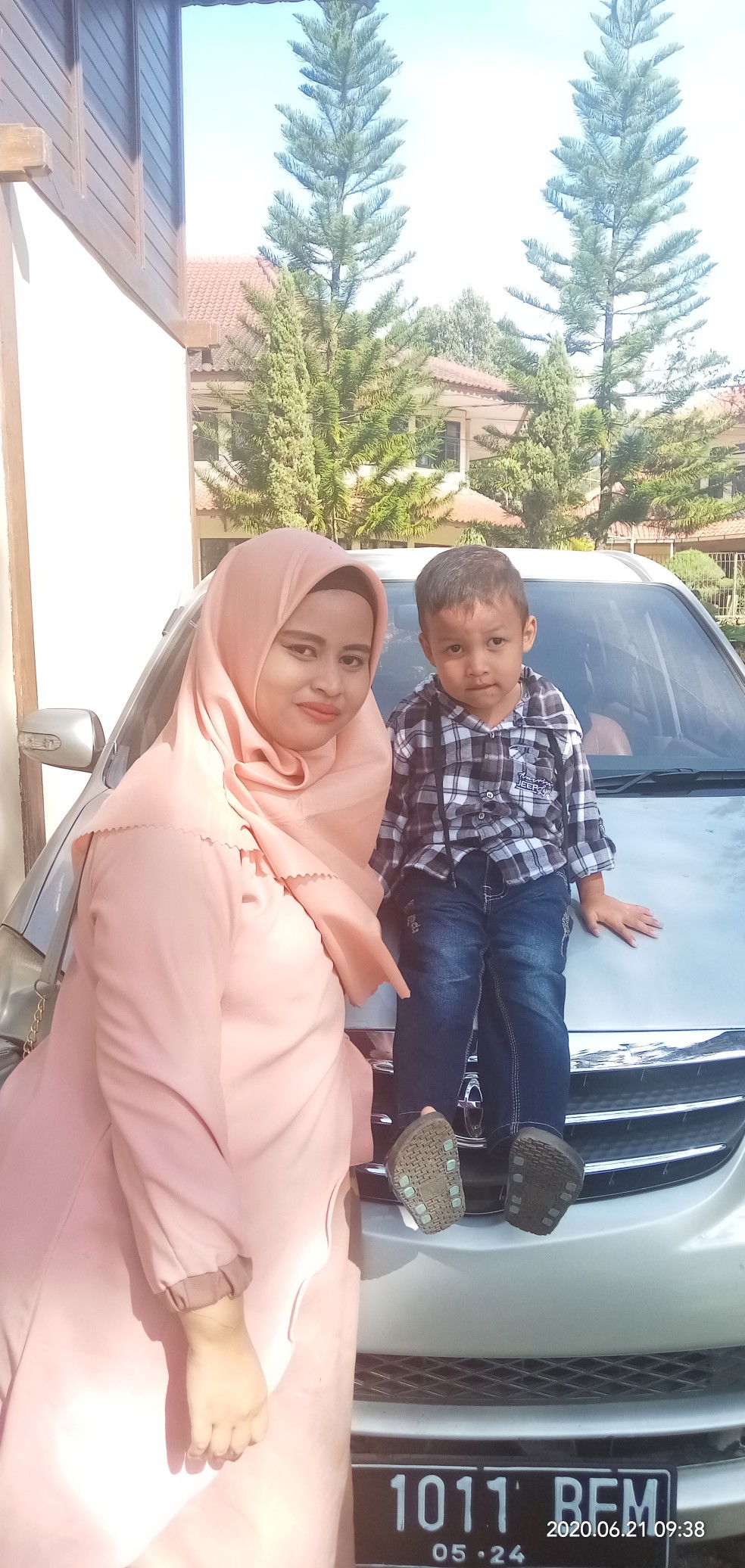 bunda nazril profile icon