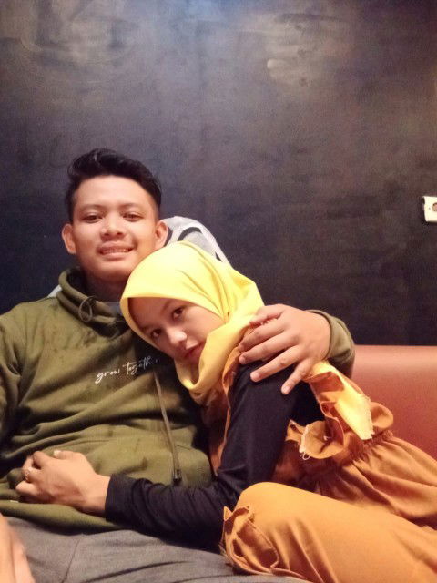 Airesti Fazriah profile icon