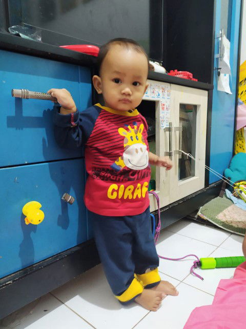 bayi usia 9 bukan belum tumbuh gigi