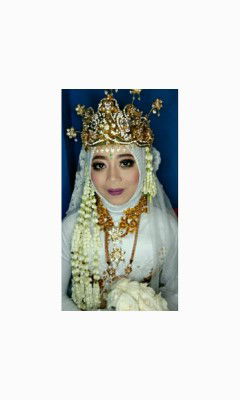 CintaHrmsari profile icon