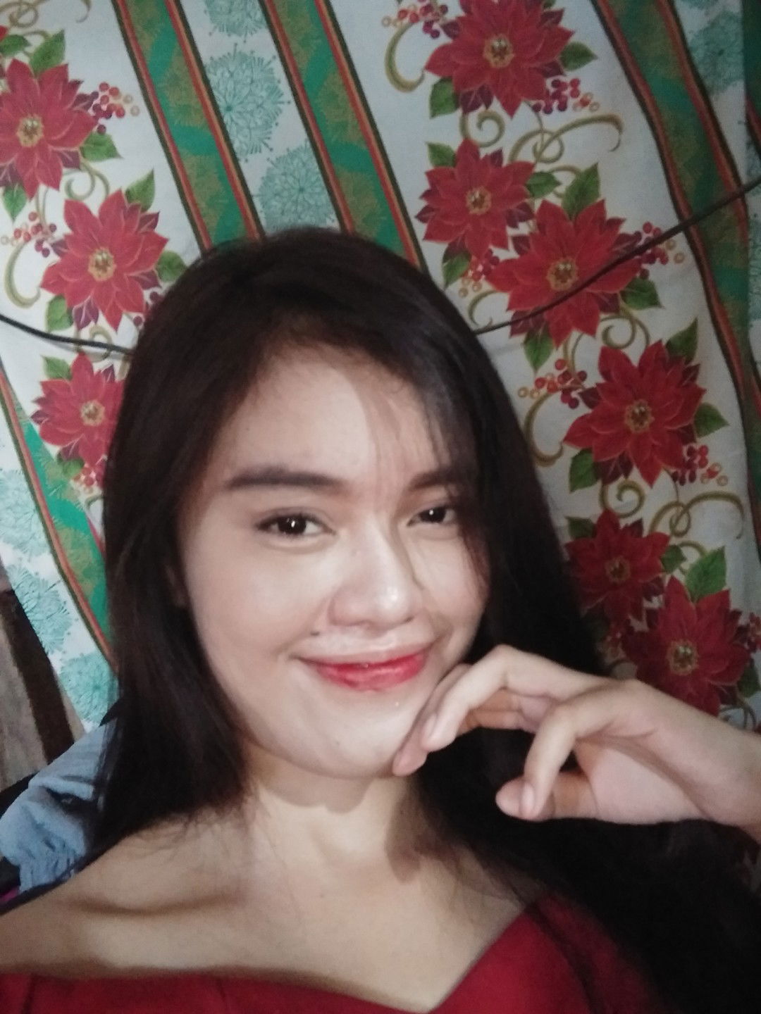 Honey rose sarol profile icon